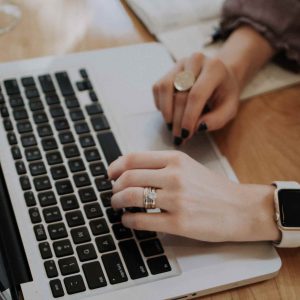 How do Wedding Planners save you money?