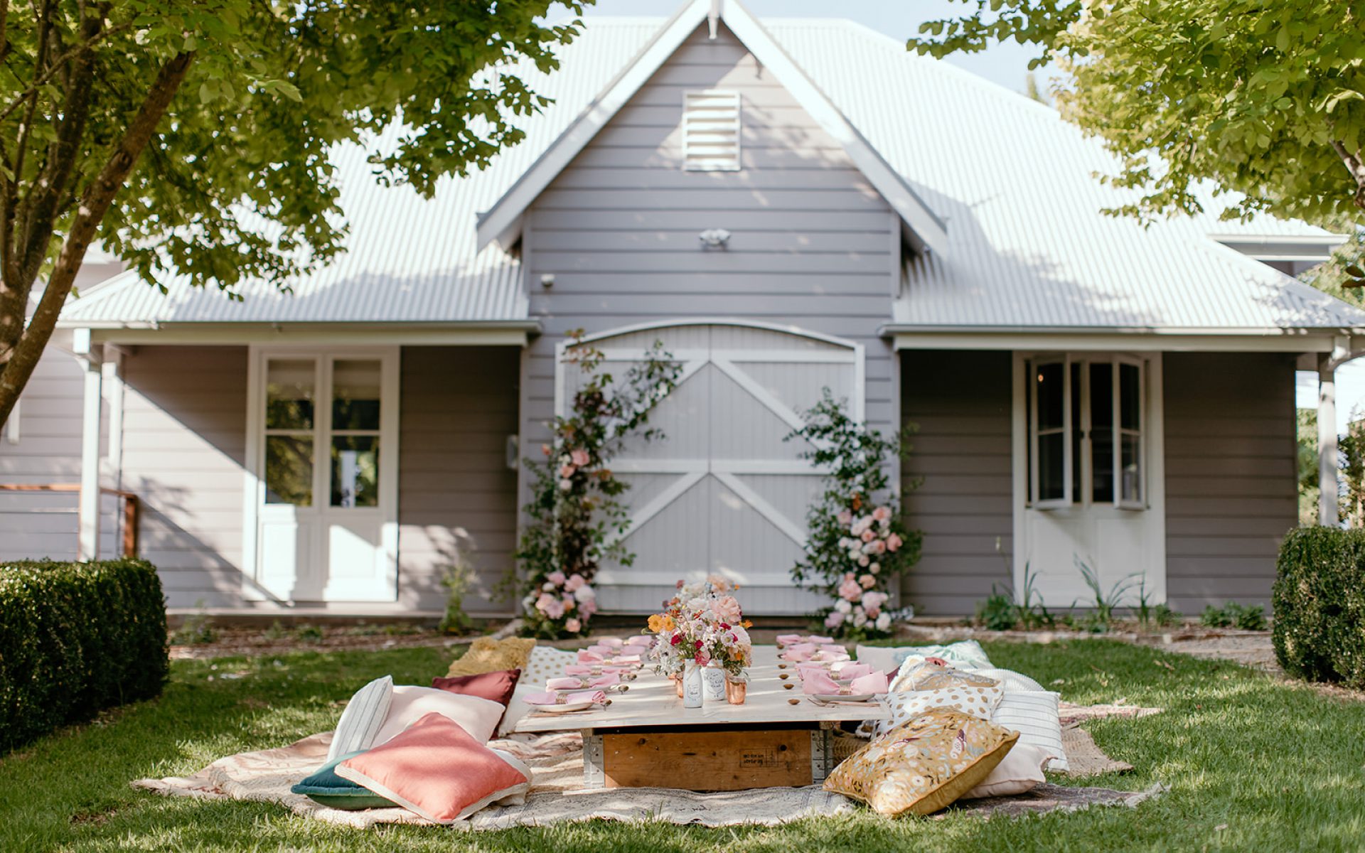 Colourful Pop Up Picnic
